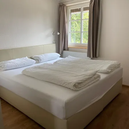Nassenhof Apartment *