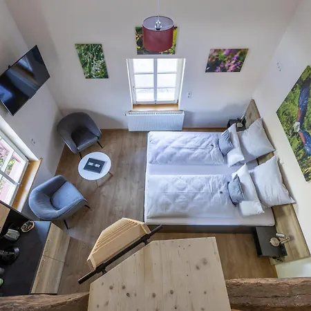Nassenhof Apartment
